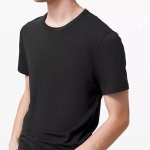 Lululemon Men's Black Crew Neck